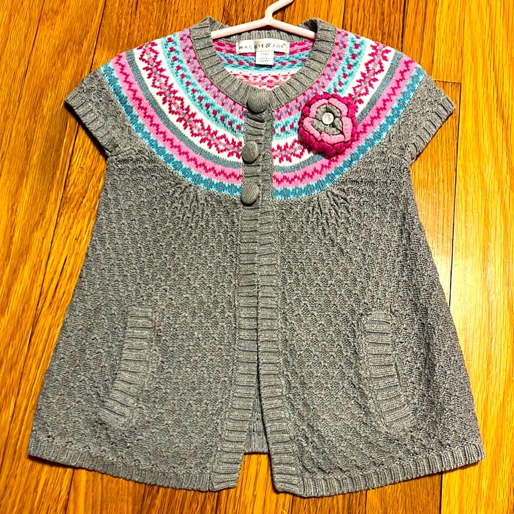 Maggie & Zoe girls sweater size S (4)